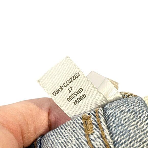 Madewell Relaxed Denim Shorts in Renfield Wash: Destructed Edition Size 27 - Picture 9 of 10